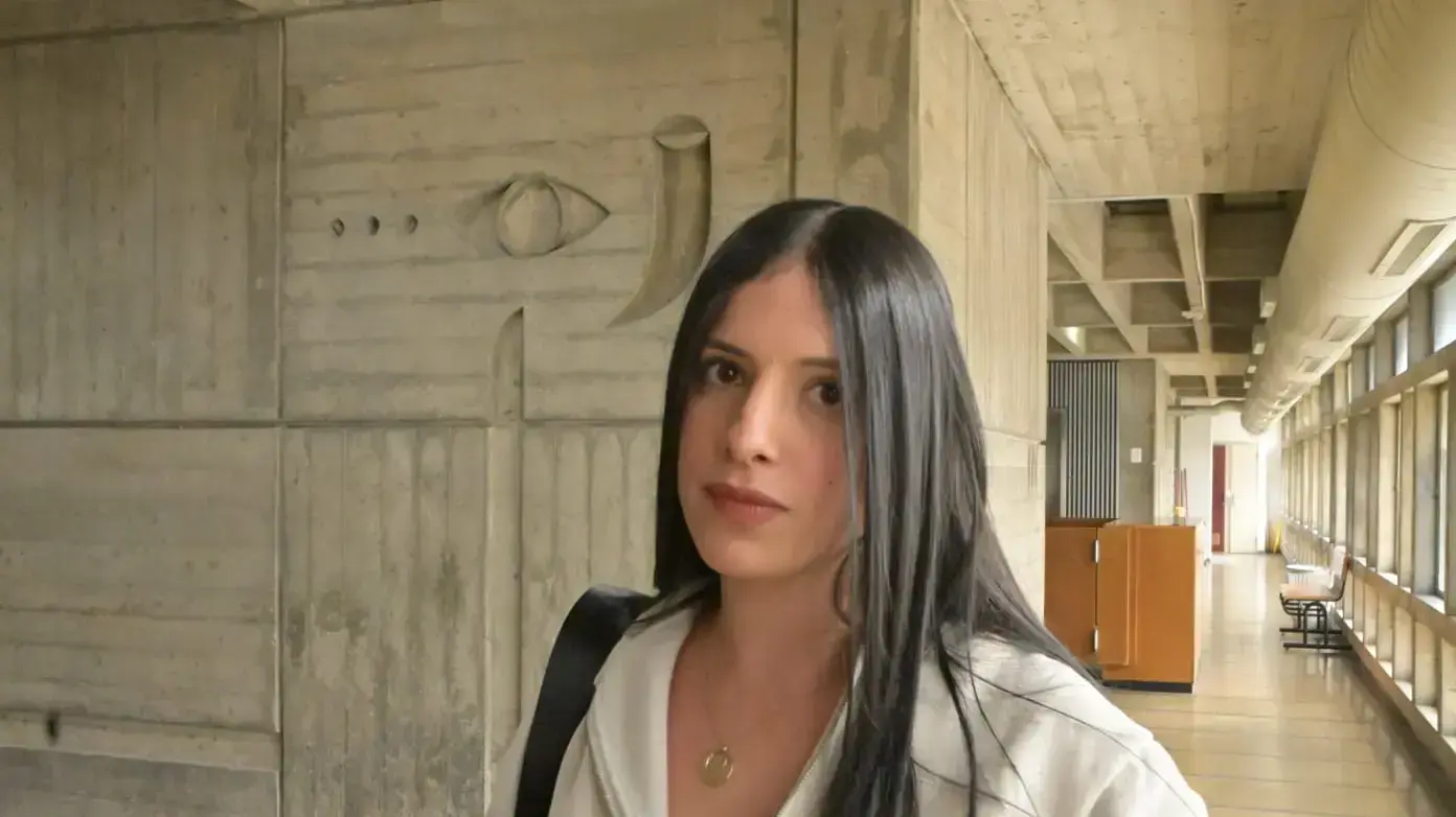 אמא שהתעללו בבנה בגן. מתוך דיון הארכת מעצר לגננת החשודה בהתעללות, בימ"ש השלום ת"א
ינואר 2023 אמא שהתעללו בבנה בגן. מתוך דיון הארכת מעצר לגננת החשודה בהתעללות, בימ"ש השלום ת"א
ינואר 2023