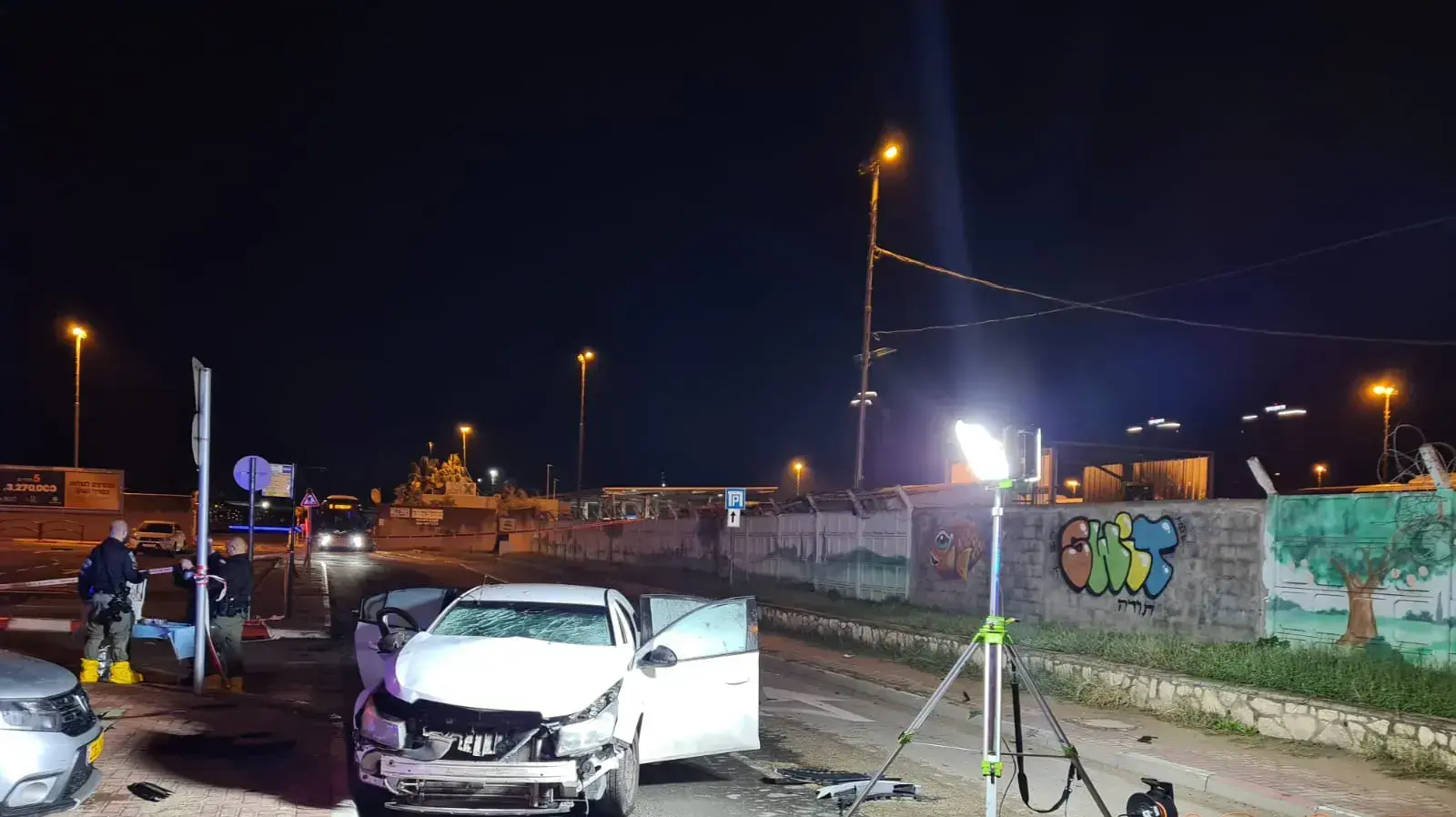שני גברים נפצעו בפיצוץ רכב בנתניה, 8 בינואר 2023 שני גברים נפצעו בפיצוץ רכב בנתניה, 8 בינואר 2023