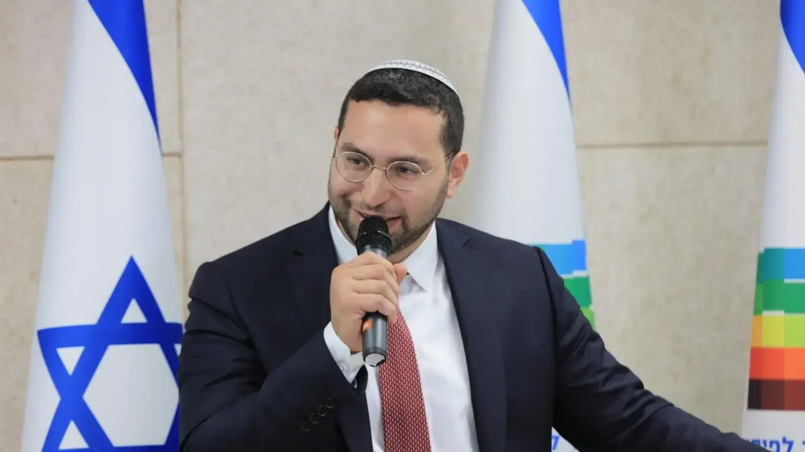 יצחק וסרלאוף שר הנגב, הגליל והחוסן הלאומי: "אסור להפלות יהודים, בגלל שהם יהודים"
