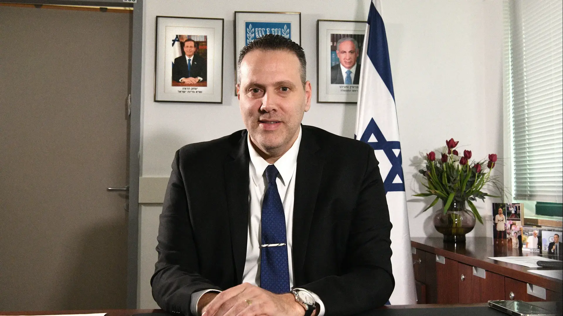 שר התרבות מיקי זוהר בראיון לוואלה! תרבות, ינואר 2023 שר התרבות מיקי זוהר בראיון לוואלה! תרבות, ינואר 2023