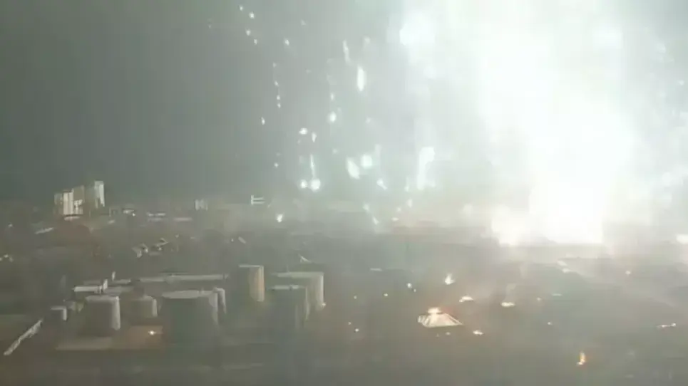 רוסיה הפגיזה את אוקראינה בפצצות תבערה