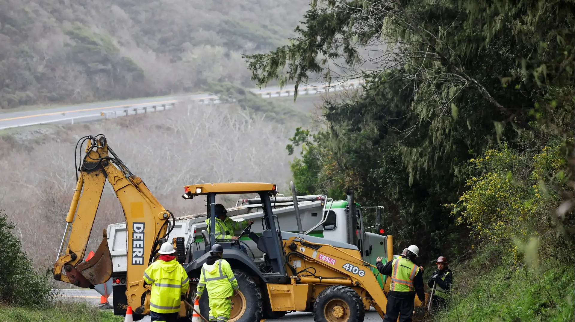שיטפונות בקליפורניה שיטפונות בקליפורניה