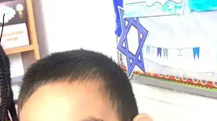 דויד דהאן בן השבע חולה סוכרת. אמו מקווה שסל התרופות 2023 יכלול את מערכת הלבלב המלאכותי דויד דהאן בן השבע חולה סוכרת. אמו מקווה שסל התרופות 2023 יכלול את מערכת הלבלב המלאכותי