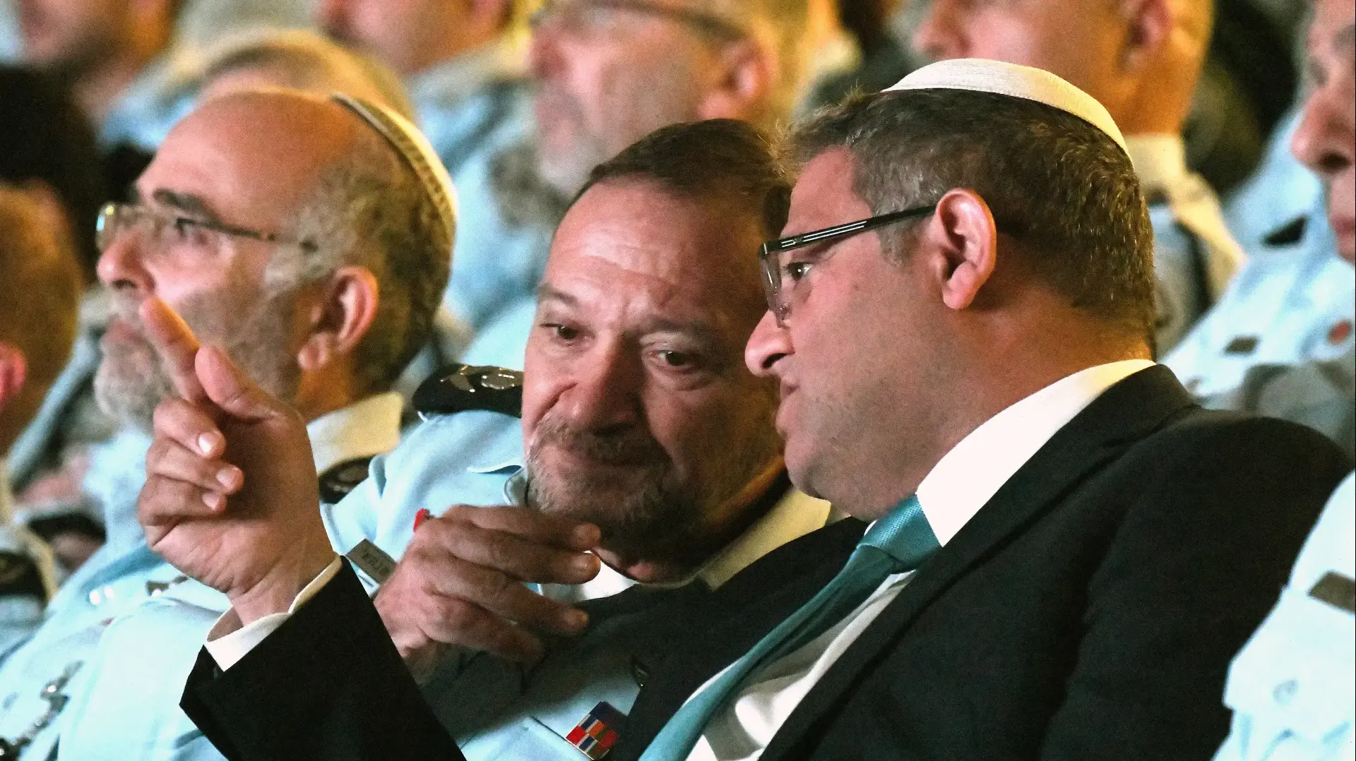 מפכ"ל המשטרה קובי שבתאי והשר לביטחון לאומי איתמר בן גביר בכנס סיכום שנת 2022, המכללה הלאומית לשוטרים, בית שמש, 15 בינואר 2023