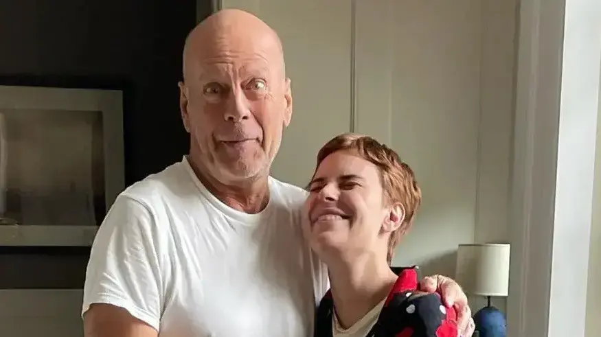 ברוס וויליס ברוס וויליס