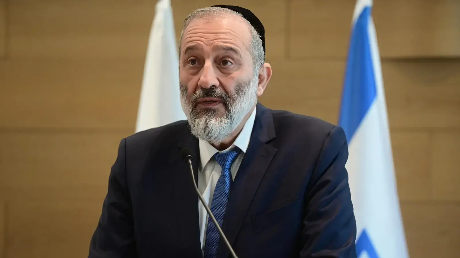 אריה דרעי, שר הבריאות בהגשת המלצות הוועדה הציבורית להרחבת סל שרותי הבריאות לשנת 2023, בית שרמן מתחם בי"ח תל השומר, 18 בינואר 2023