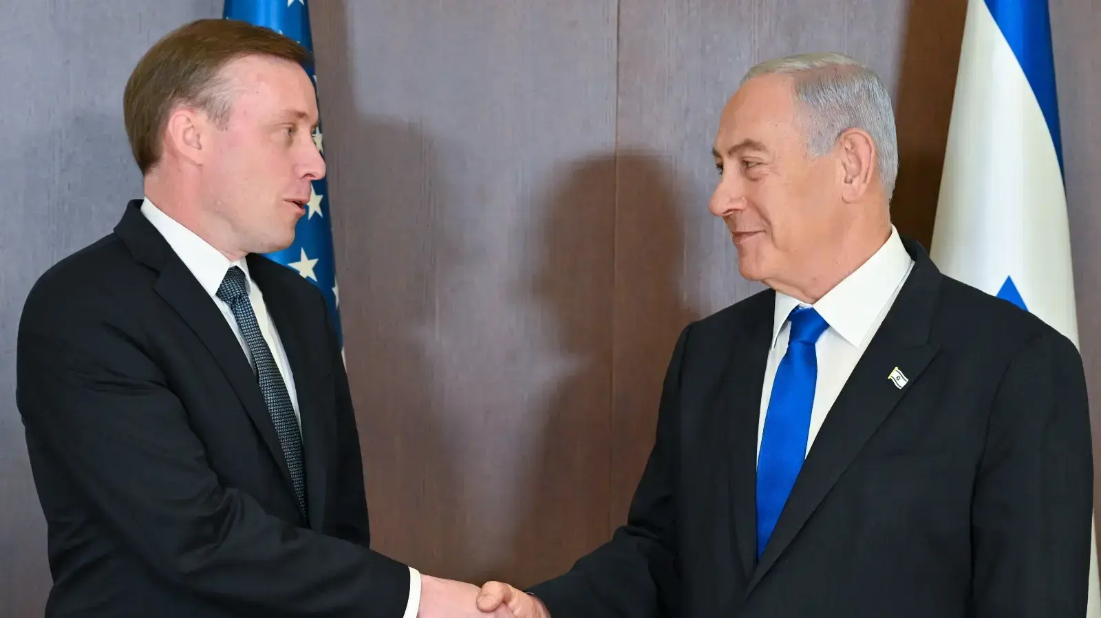 ראש הממשלה בנימין נתניהו נפגש עם היועץ לביטחון לאומי של ארצות הברית ג'ייק סאליבן. 19 בינואר 2023 ראש הממשלה בנימין נתניהו נפגש עם היועץ לביטחון לאומי של ארצות הברית ג'ייק סאליבן. 19 בינואר 2023