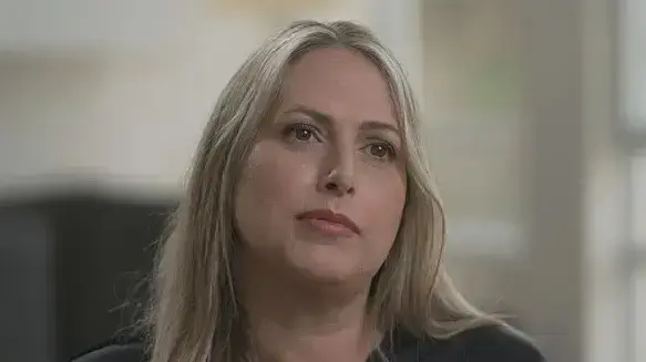 המקור הילה צור המקור הילה צור