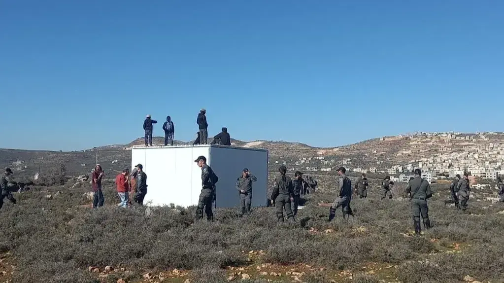 פינוי המאחז בשומרון פינוי המאחז בשומרון