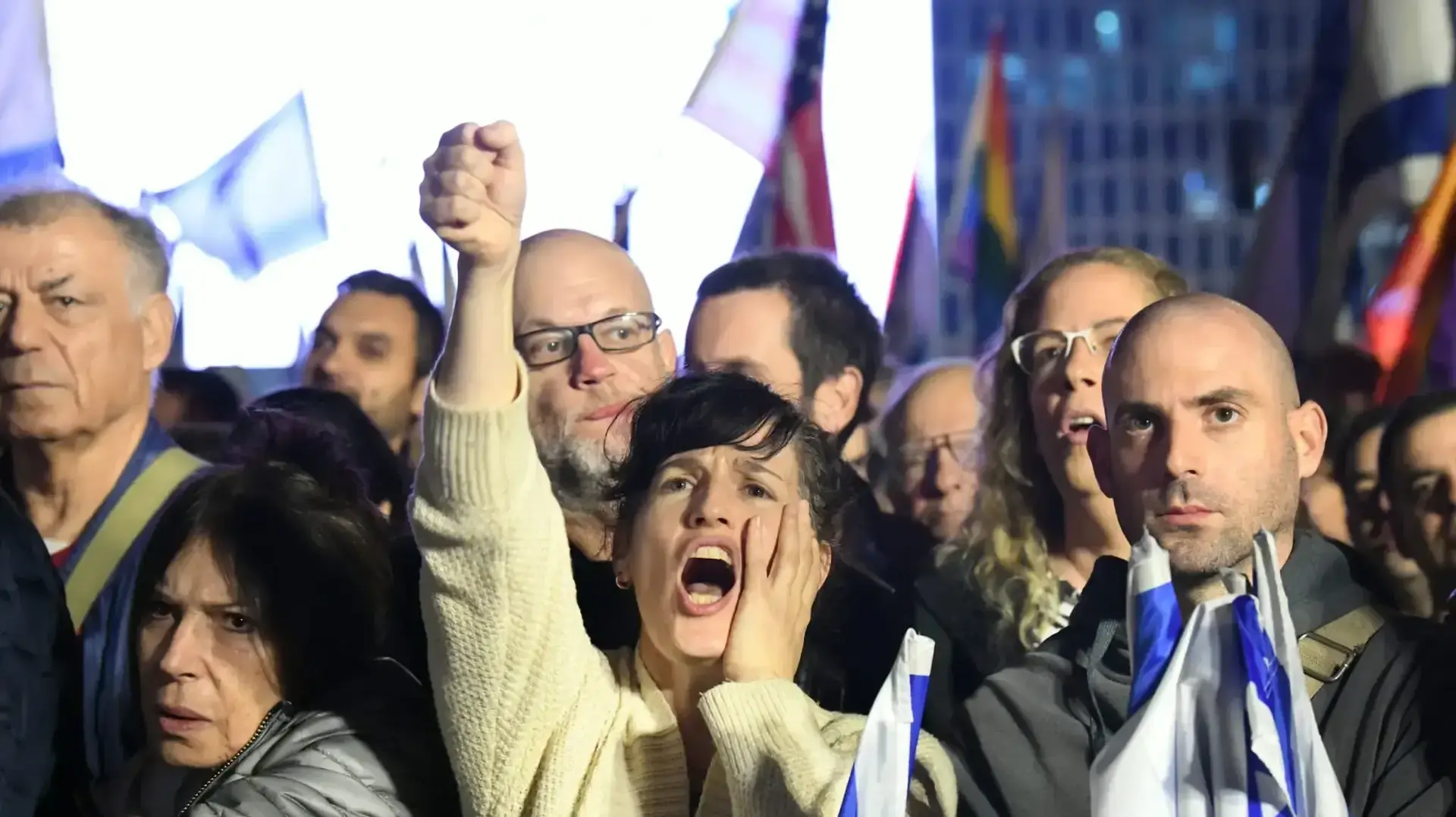 הפגנה נגד ההפיכה המשפטית, קפלן, תל אביב, 21 בינואר 2023 הפגנה נגד ההפיכה המשפטית, קפלן, תל אביב, 21 בינואר 2023