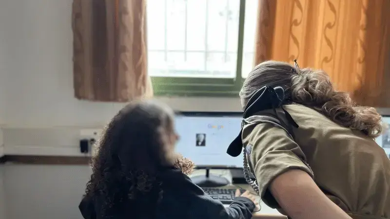 8200 מגיע לטירת הכרמל 8200 מגיע לטירת הכרמל