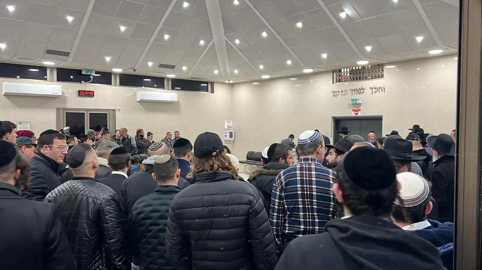 הלווית אשר נתן, בן ה-14 שנרצח בפיגוע בירושלים, 28 בינואר 2023 הלווית אשר נתן, בן ה-14 שנרצח בפיגוע בירושלים, 28 בינואר 2023