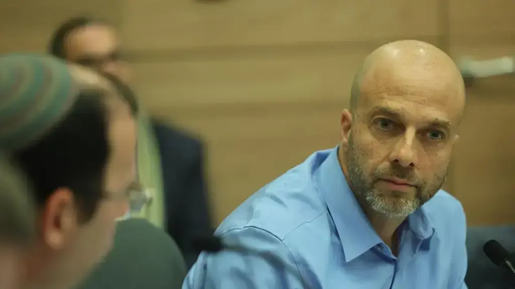שמחה רוטמן יו"ר ועדת חוקה, גור בליי היועץ המשפטי של הוועדה בדיון בכנסת, 30 בינואר 2023 שמחה רוטמן יו"ר ועדת חוקה, גור בליי היועץ המשפטי של הוועדה בדיון בכנסת, 30 בינואר 2023