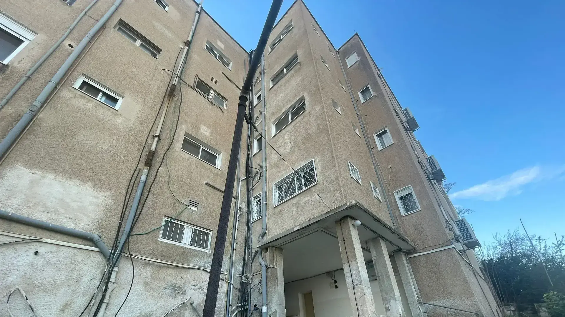 גופת אישה נמצאה מוטלת בדירה בחיפה  כחודשיים לאחר שנפטרה. 30 בינואר 2023