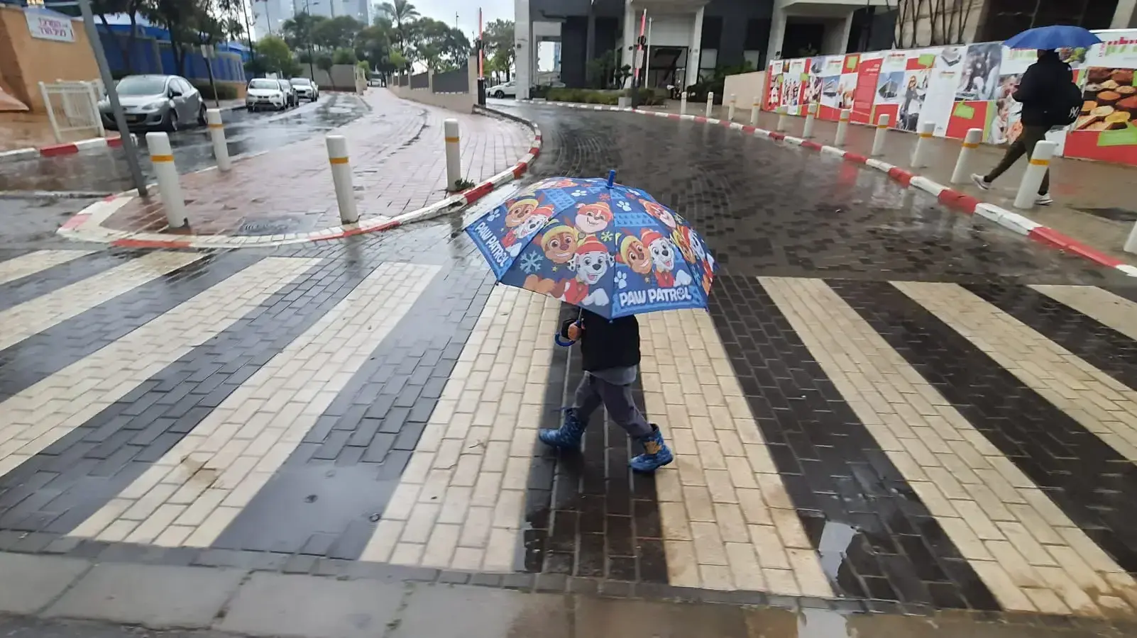 מזג אוויר חורפי בפתח תקווה, 1 בפברואר 2023 מזג אוויר חורפי בפתח תקווה, 1 בפברואר 2023