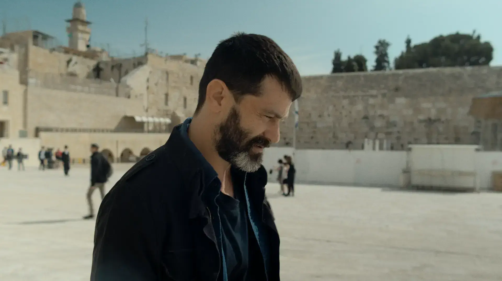 מתוך "איסט סייד" מתוך "איסט סייד"