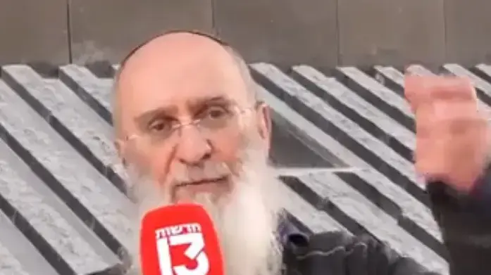 אורי שרקי אבא של יאיר אורי שרקי אבא של יאיר