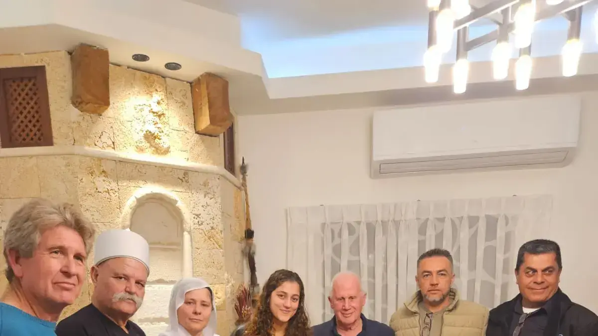 משפחתו של קצין השב"ס האני אבו-ריש שטבע למוות כשהציל את בתו