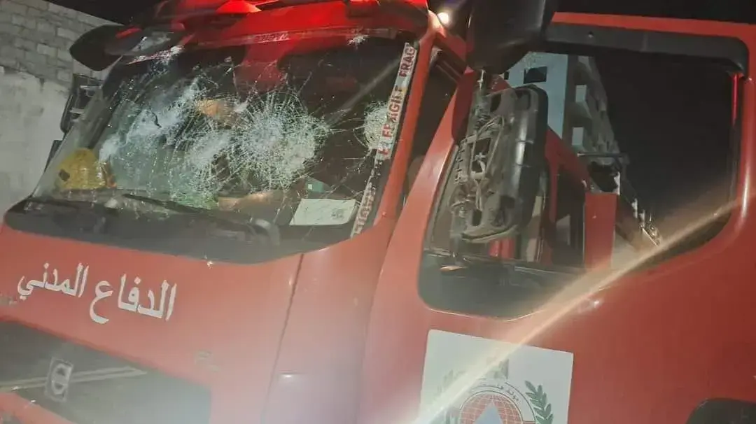עימותים בין יהודים לערבים בחווארה-ניידת כבאות של הרשות הפלסטינית נרגמה באבנים על ידי יהודים. 26 בפברואר 2023 עימותים בין יהודים לערבים בחווארה-ניידת כבאות של הרשות הפלסטינית נרגמה באבנים על ידי יהודים. 26 בפברואר 2023