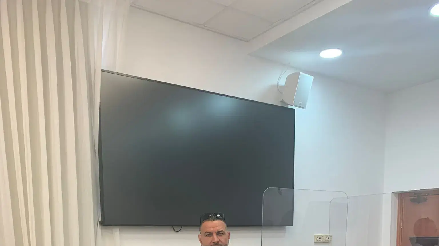 עדותו של שלומי חכמון מצוות החקירה בתיק 4000, בימ"ש מחוזי ירושלים, 1 במרץ 2023 עדותו של שלומי חכמון מצוות החקירה בתיק 4000, בימ"ש מחוזי ירושלים, 1 במרץ 2023