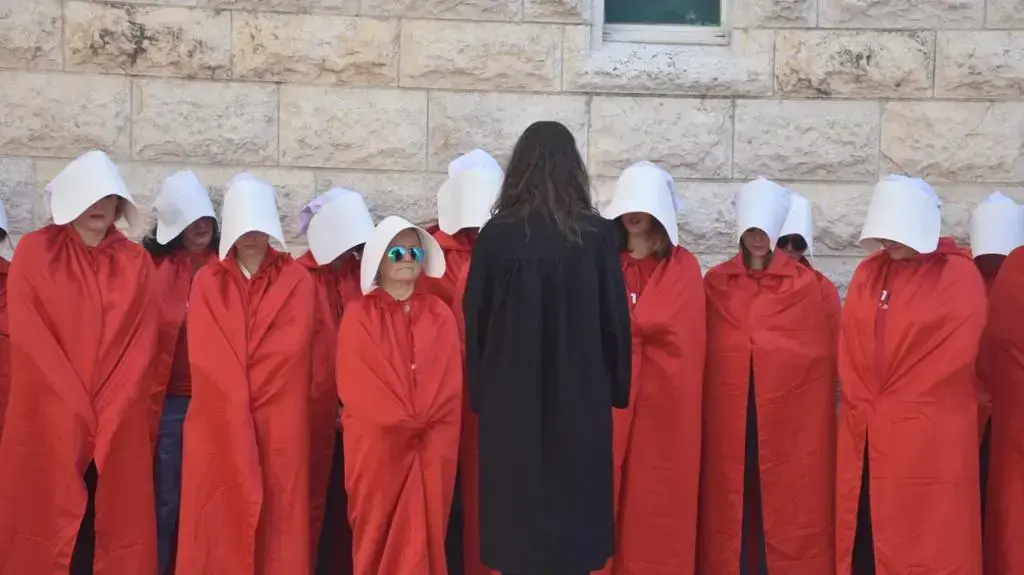 מפגינים במחאה על המהפכה המשפטית,בית המשפט העליון, 1 במרץ 2023 מפגינים במחאה על המהפכה המשפטית,בית המשפט העליון, 1 במרץ 2023