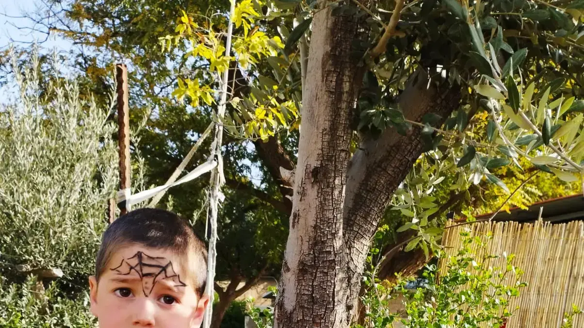 רותם אפרת ממחולה מחופש לכבוד פורים, 5 במרץ 2023