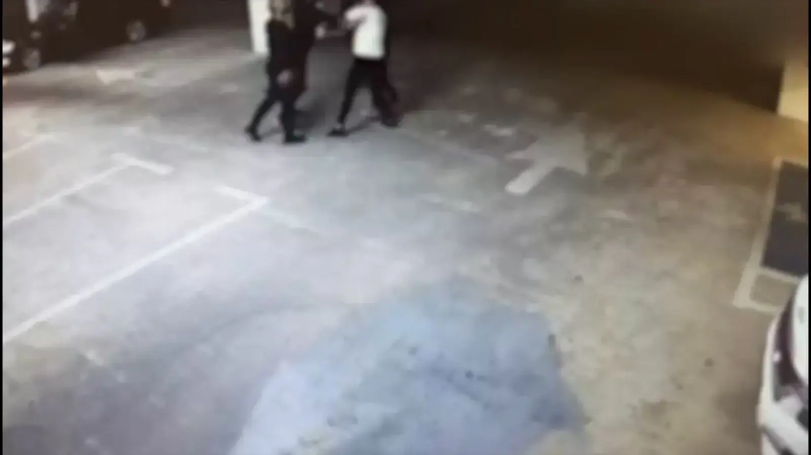 מכות ודקירות: תיעוד הקטטה בסכנין
06.03.23 מכות ודקירות: תיעוד הקטטה בסכנין
06.03.23