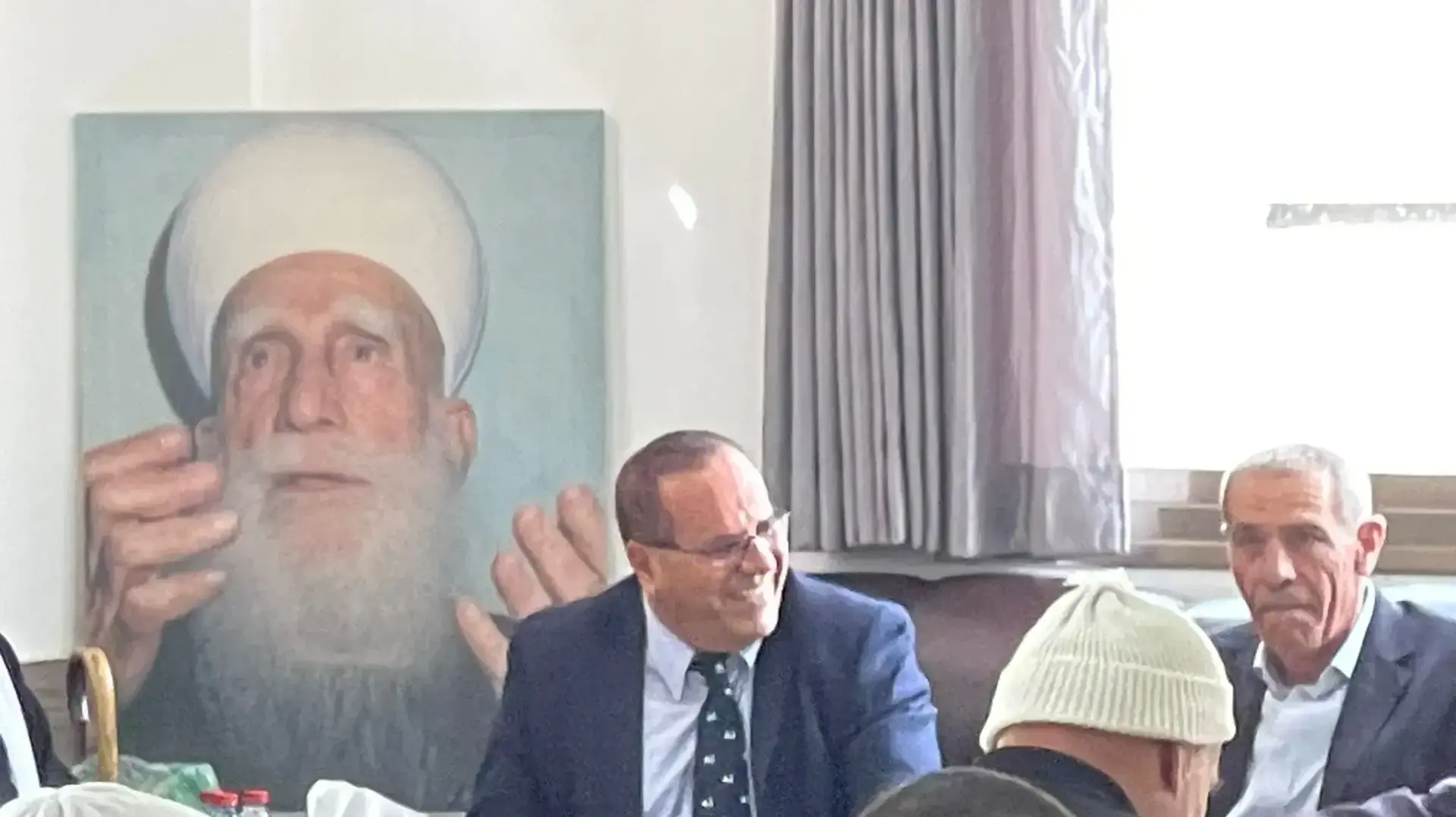 השר לשעבר איוב קרא עם ההורים השר לשעבר איוב קרא עם ההורים