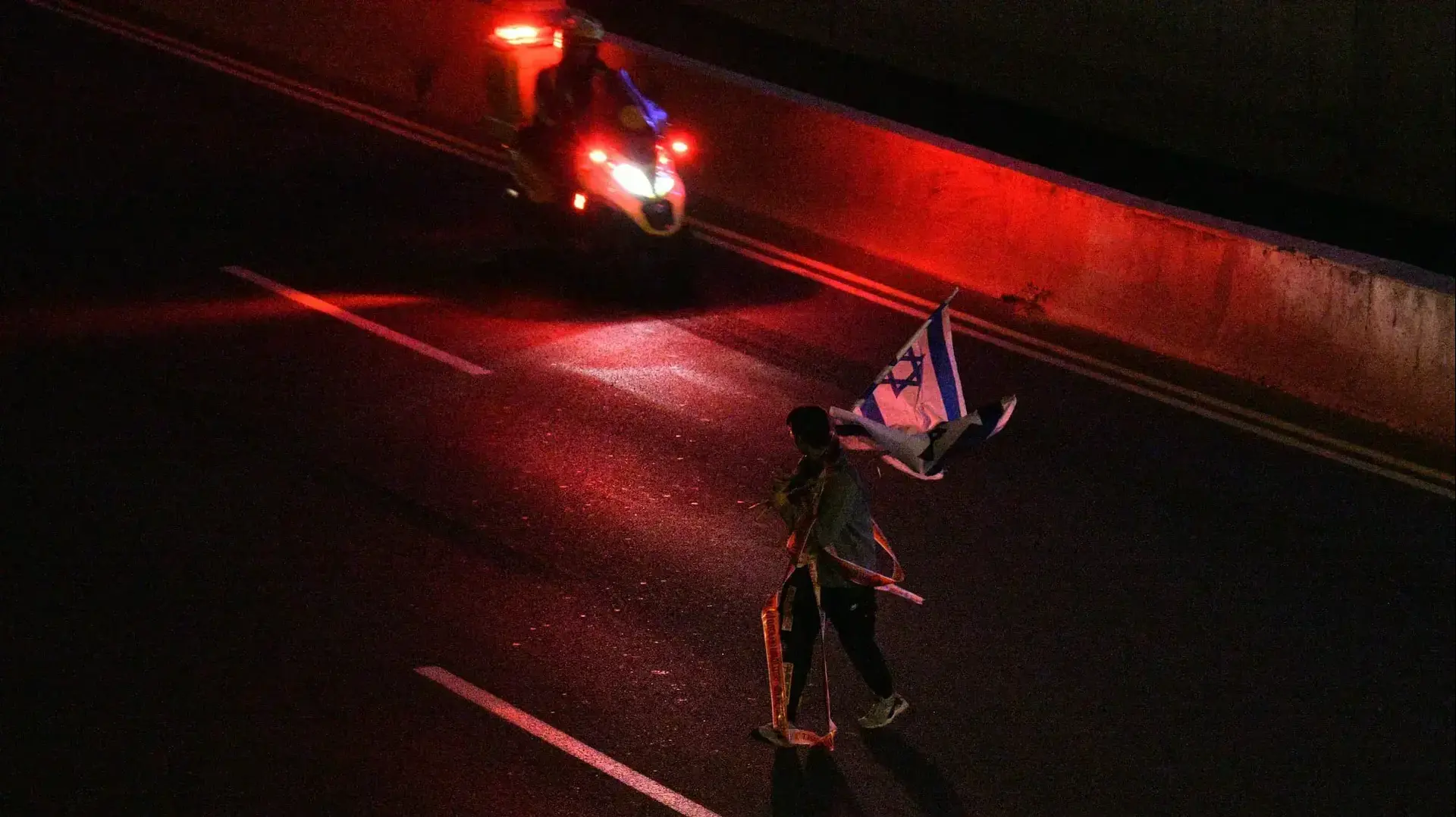 חסימה באיילון הפגנה נגד המהפכה המשפטית בתל אביב, 11 במרץ 2023 חסימה באיילון הפגנה נגד המהפכה המשפטית בתל אביב, 11 במרץ 2023