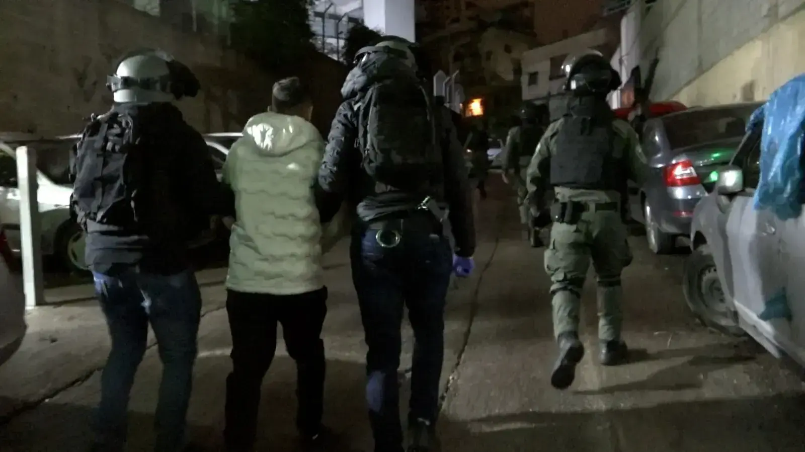 כ-400 שוטרי מג"ב עצרו 25 חשודים בסחר בלתי חוקי בנשק ברחבי הארץ. 14 במרץ 2023