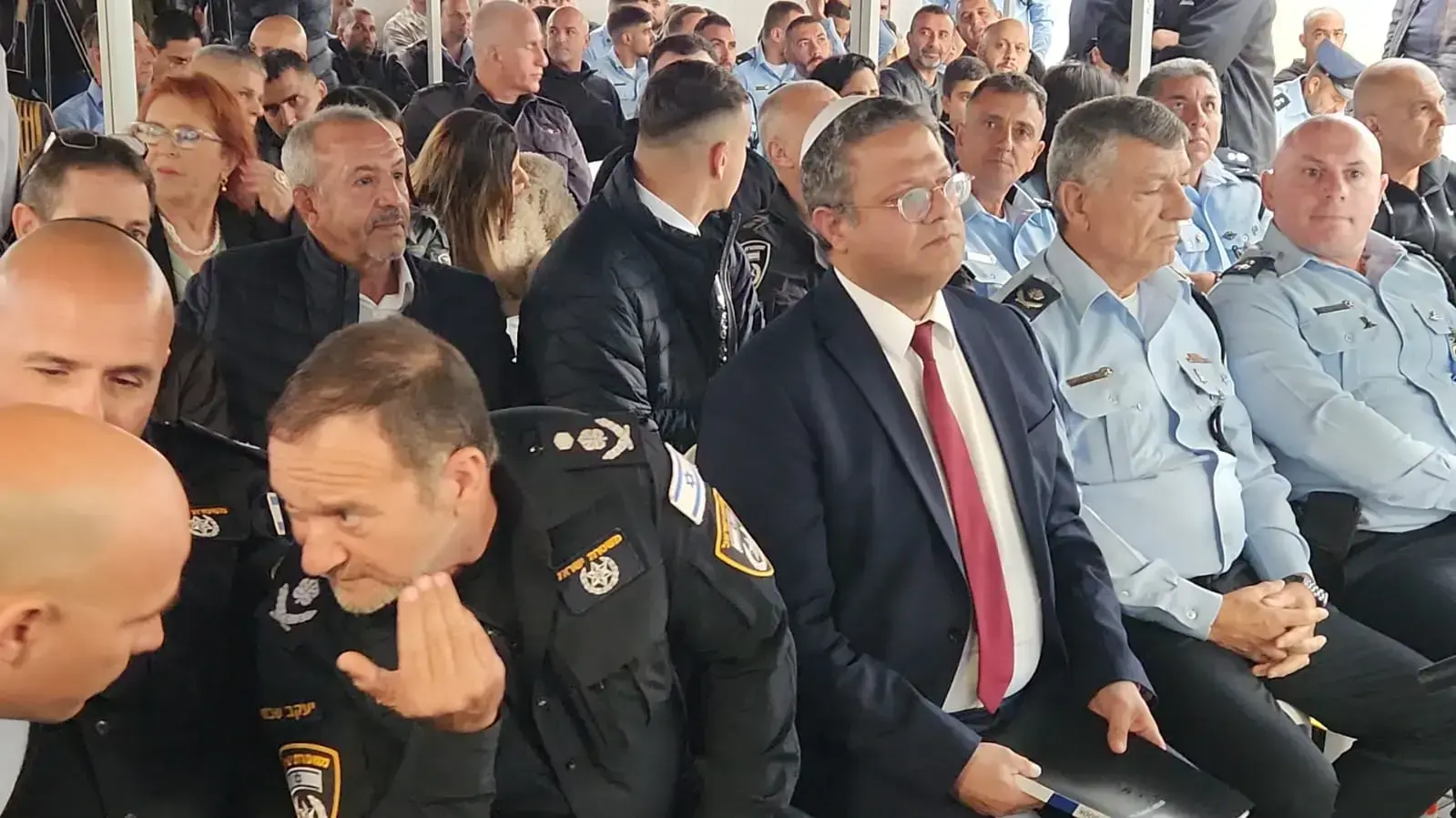 השר איתמר בן גביר והמפכ"ל יעקב שבתאי בטקס חניכת תחנת המשטרה החדשה בשגב שלום, בכניסה ליישוב שגב שלום השר איתמר בן גביר והמפכ"ל יעקב שבתאי בטקס חניכת תחנת המשטרה החדשה בשגב שלום, בכניסה ליישוב שגב שלום