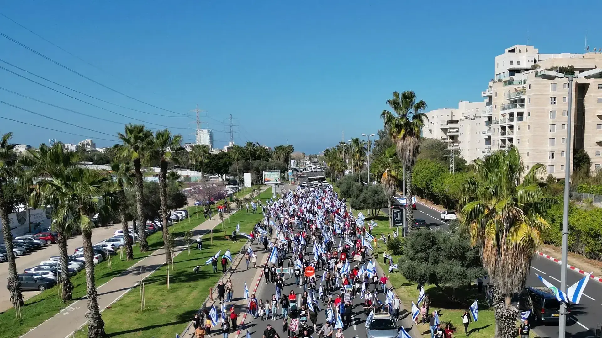 הפגנה נגד המהפכה המשפטית,תל אביב, 16 במרץ 2023 הפגנה נגד המהפכה המשפטית,תל אביב, 16 במרץ 2023