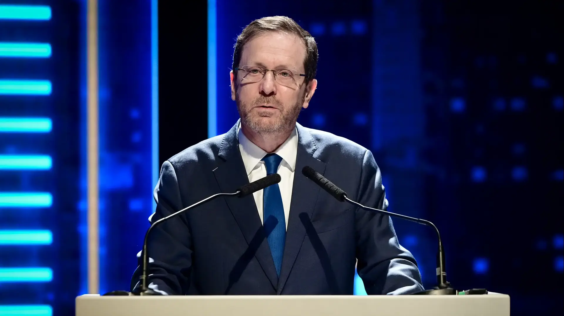 יצחק הרצוג, נשיא המדינה, בטקס הענקת אזרחות כבוד של עיריית תל אביב, 13 במרץ 2023 יצחק הרצוג, נשיא המדינה, בטקס הענקת אזרחות כבוד של עיריית תל אביב, 13 במרץ 2023