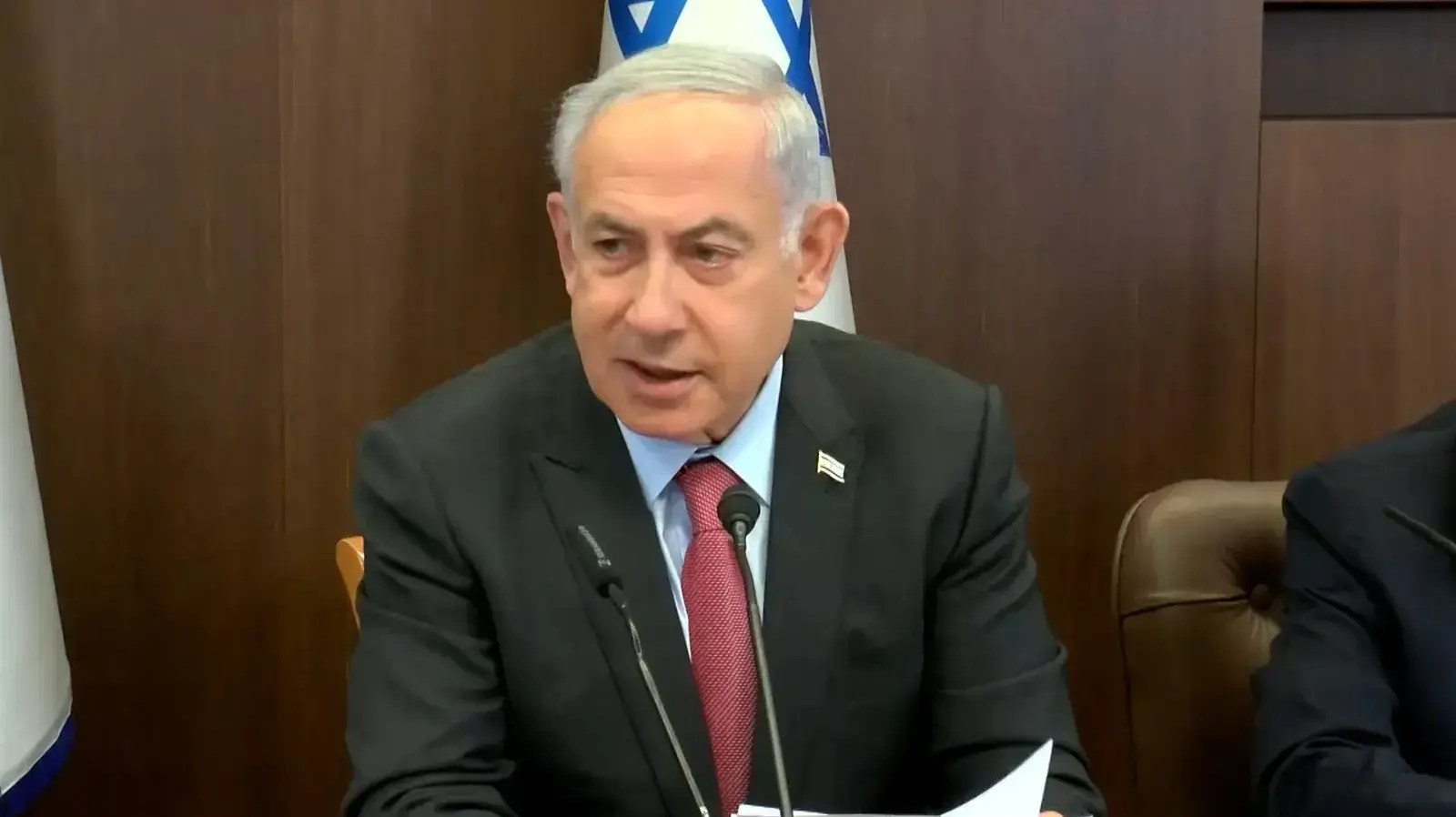 נתניהו: "מצפה מהרמטכ"ל להיאבק בסרבנות ומהמפכ"ל לאכוף את החוק"
19.3.23