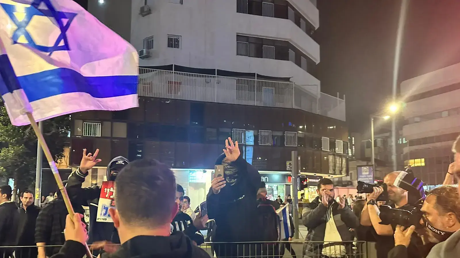 תיעוד מההפגנה בבני ברק תיעוד מההפגנה בבני ברק