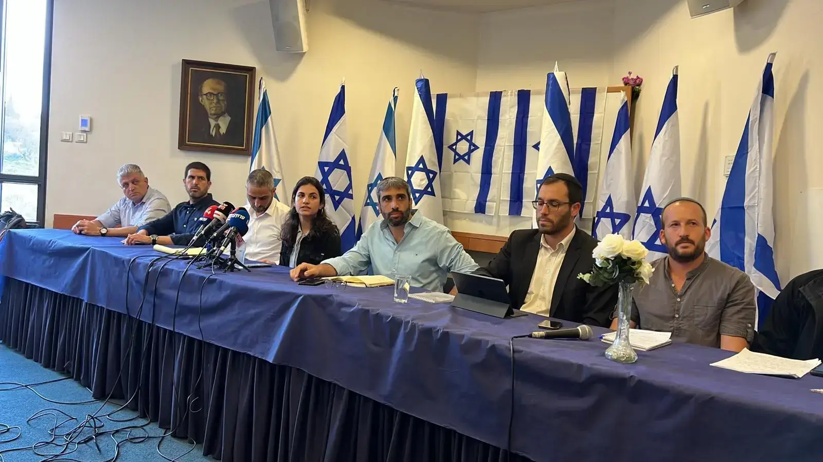 מסיבת עיתונאים ״מילואימניקים למען ביטחון ישראל״, במרכז מורשת בגין בירושלים מסיבת עיתונאים ״מילואימניקים למען ביטחון ישראל״, במרכז מורשת בגין בירושלים