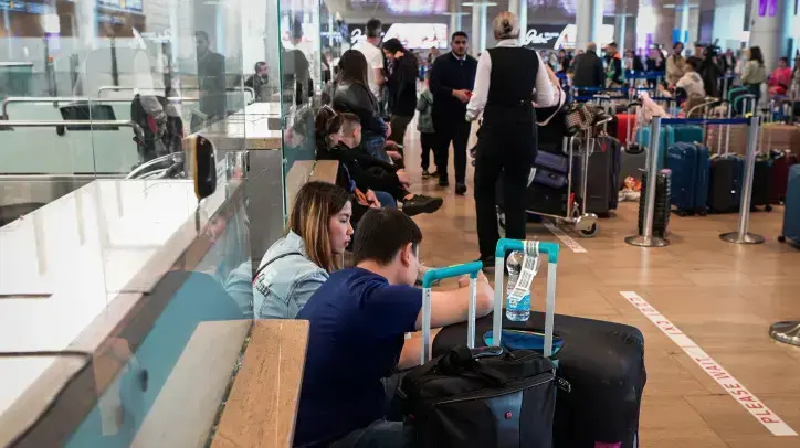 תורים בנתב"ג תורים בנתב"ג