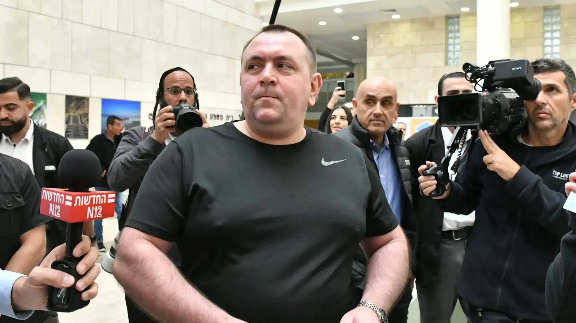 רומן זדורוב בהכרעת הדין במשפט רצח תאיר ראדה,ביהמ"ש המחוזי נצרת, 30 במרץ 2023 רומן זדורוב בהכרעת הדין במשפט רצח תאיר ראדה,ביהמ"ש המחוזי נצרת, 30 במרץ 2023