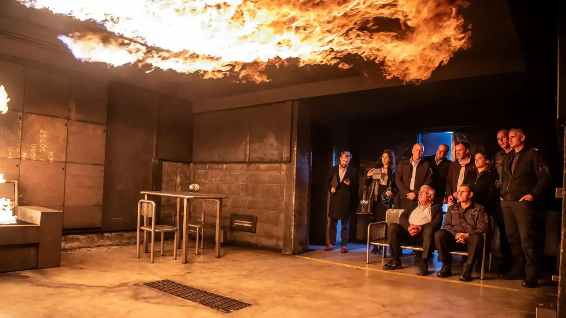 מנכל המשרד לביטחון לאומי מבקר במערך הכבאות הארצי