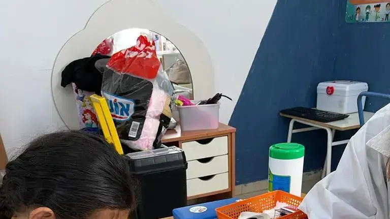 "בית חולים לבובים שובבים" של צוות החינוך של במרכז הרפואי העמק "בית חולים לבובים שובבים" של צוות החינוך של במרכז הרפואי העמק