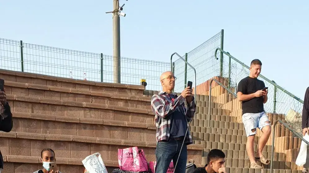 שרון ומאיה שרון ומאיה