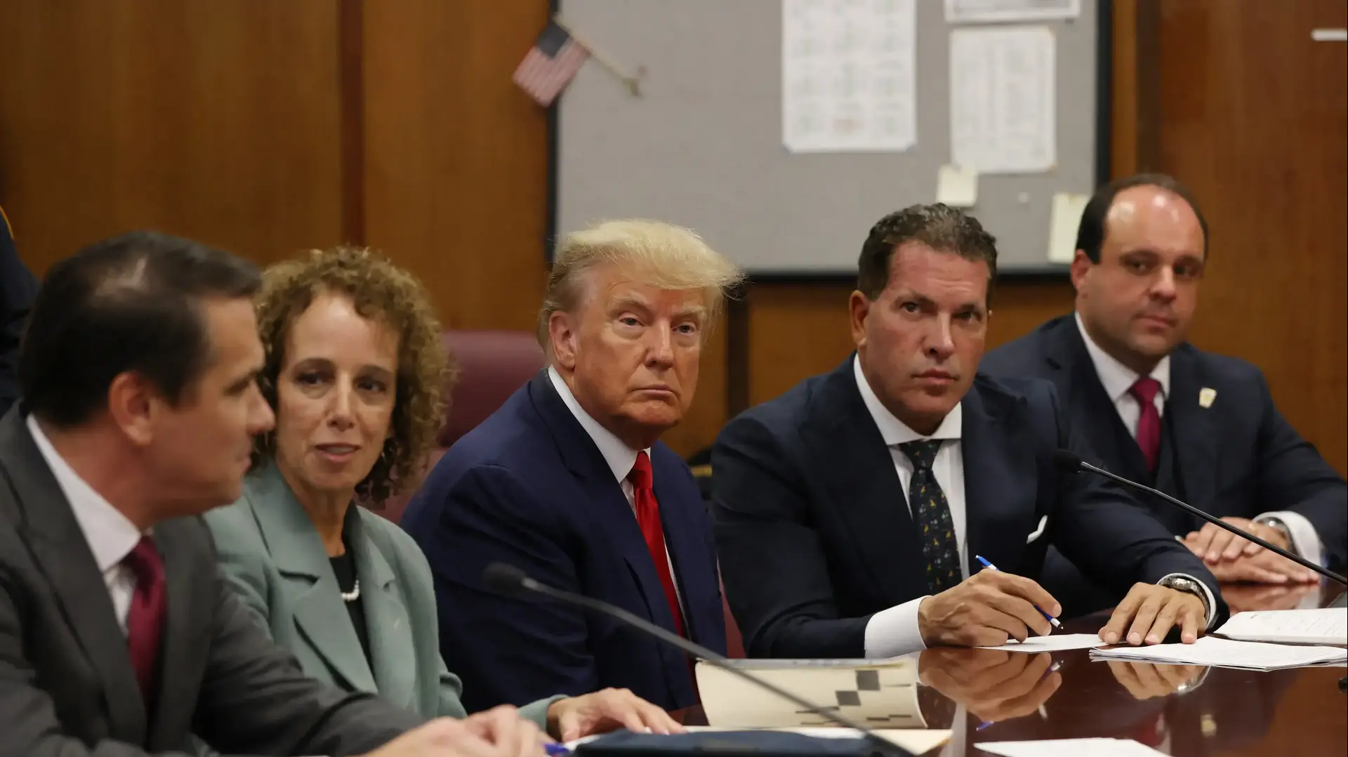 נשיא ארה"ב לשעבר דונלד טראמפ בבית המשפט, מנהטן ארה"ב, 4 באפריל, 2023