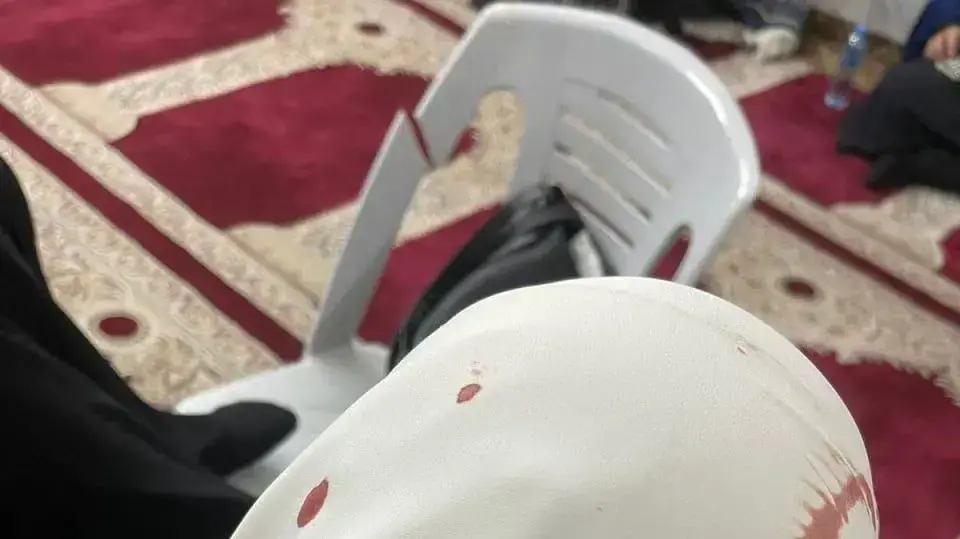 עימותים בין המשטרה למתפללים במסגד אל אקצא בהר הבית, 5 באפריל 2023 עימותים בין המשטרה למתפללים במסגד אל אקצא בהר הבית, 5 באפריל 2023