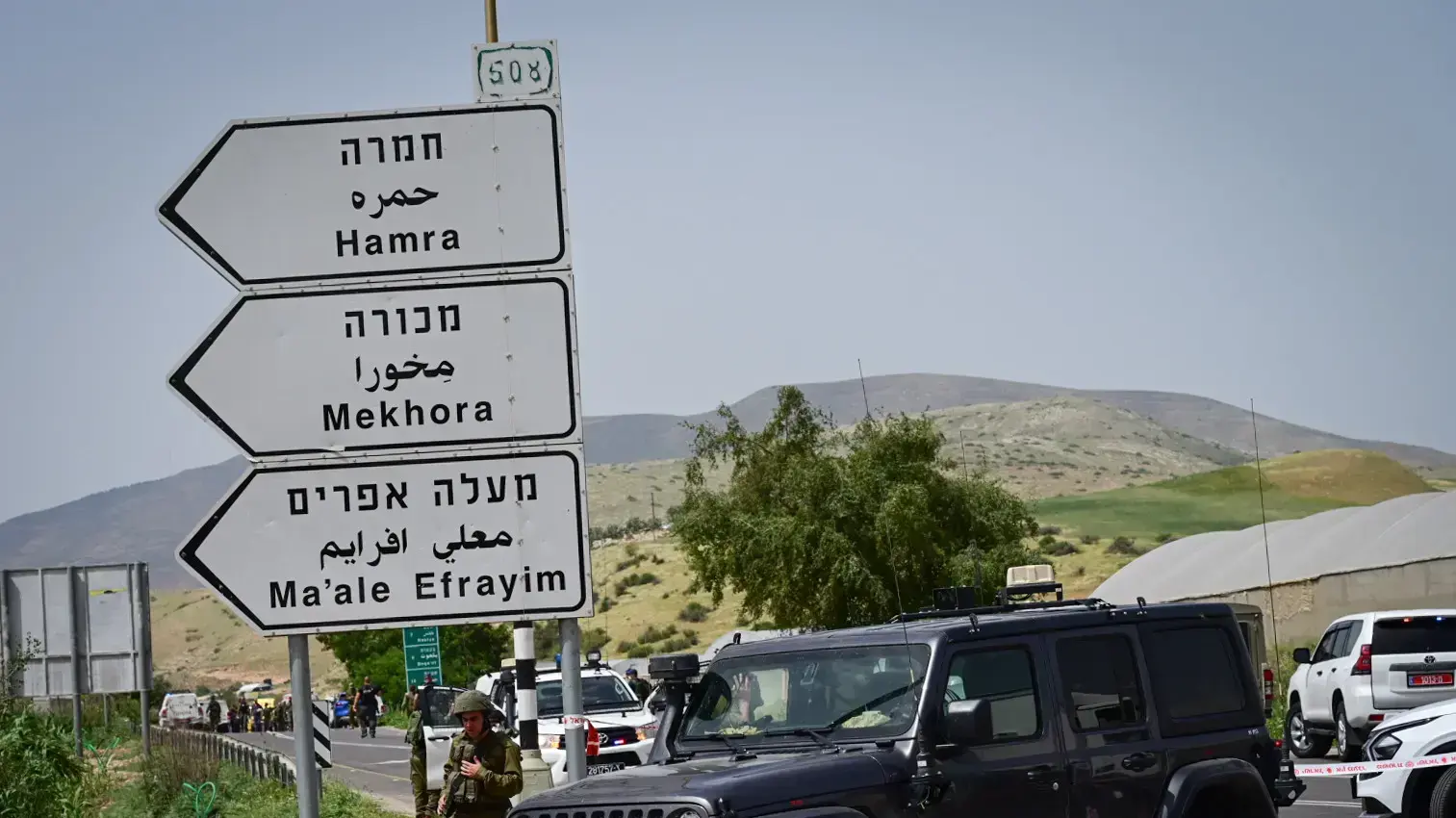 זירת פיגוע ירי בצומת חמרה שבצפון בקעת הירדן ,7 באפריל 2023 זירת פיגוע ירי בצומת חמרה שבצפון בקעת הירדן ,7 באפריל 2023