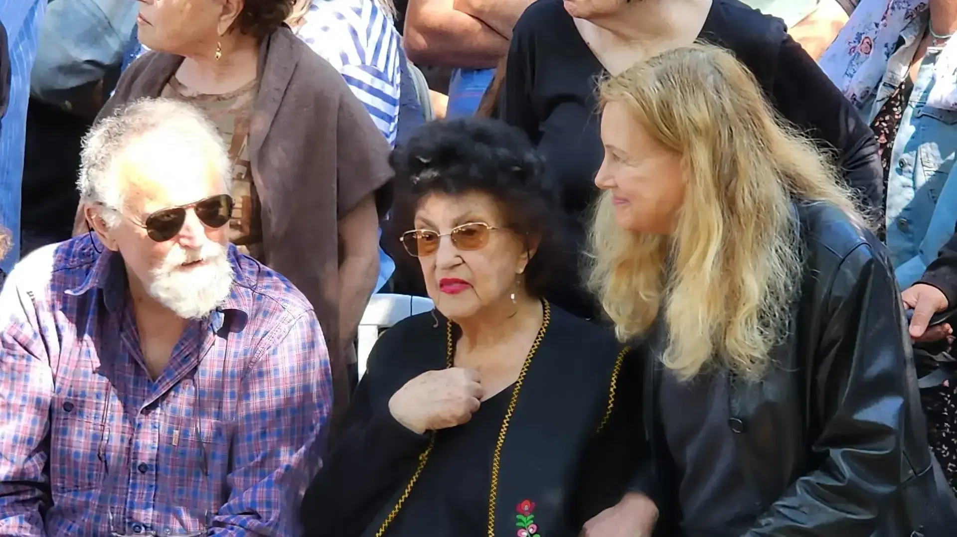 פנינה גרי בהלוויתו של הסופר מאיר שלו. 14 באפריל 2023 פנינה גרי בהלוויתו של הסופר מאיר שלו. 14 באפריל 2023