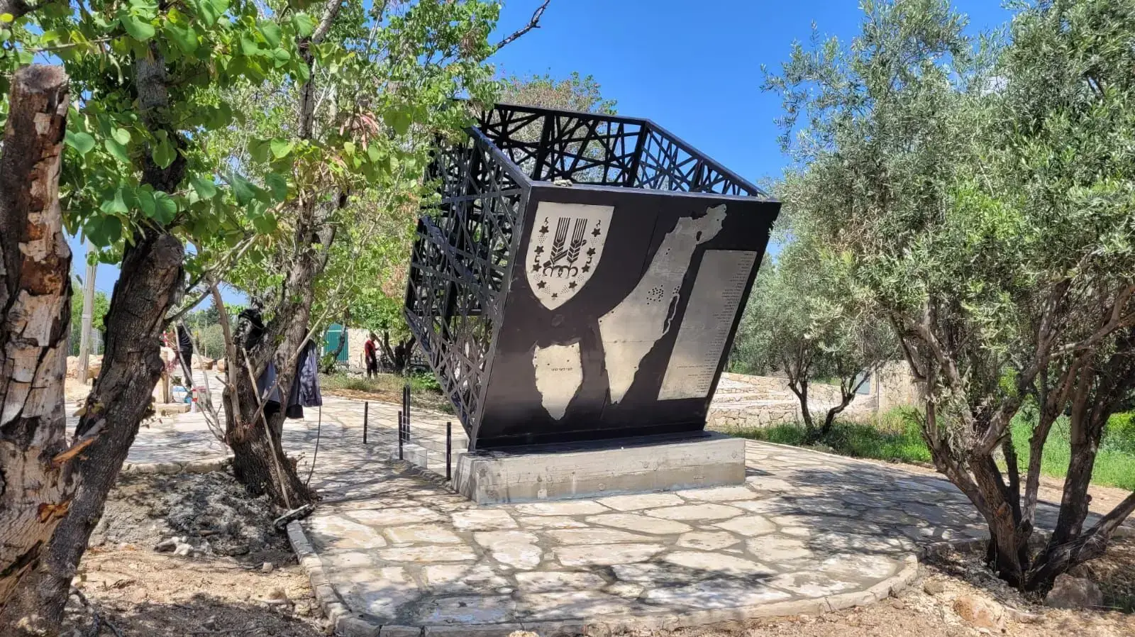 אנדרטת הקוביה, חטיבת הראל