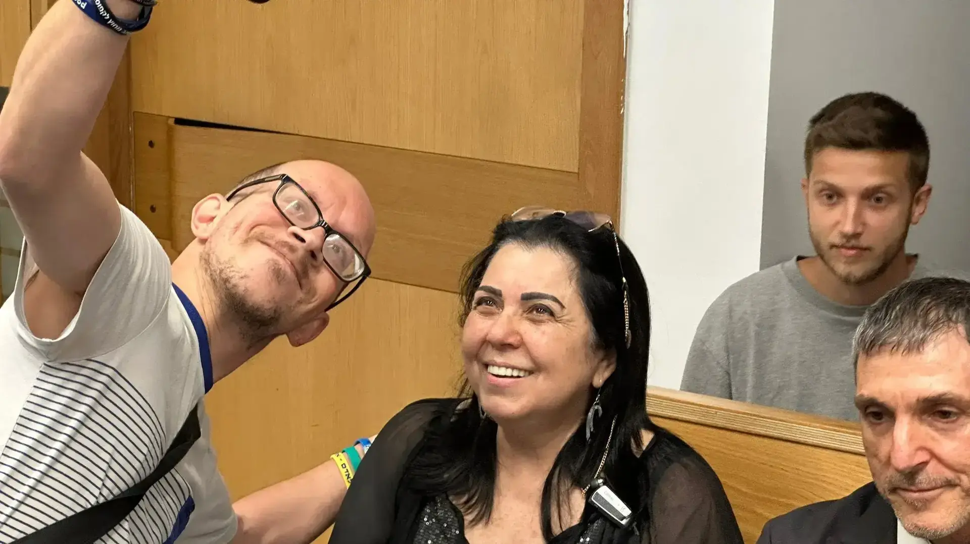 בבית המשפט המחוזי בתל אביב: דיון בתביעת הדיבה של אולה קרבצ'נקו נגד ירום הלוי ויוצרי צל של אמת 18 באפריל 2023 בבית המשפט המחוזי בתל אביב: דיון בתביעת הדיבה של אולה קרבצ'נקו נגד ירום הלוי ויוצרי צל של אמת 18 באפריל 2023