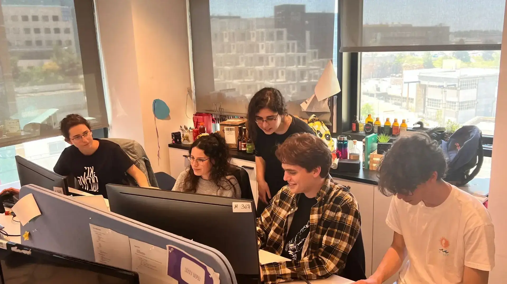 פרויקט "מכתב אחד", יום הזיכרון לחללי מערכות ישראל פרויקט "מכתב אחד", יום הזיכרון לחללי מערכות ישראל