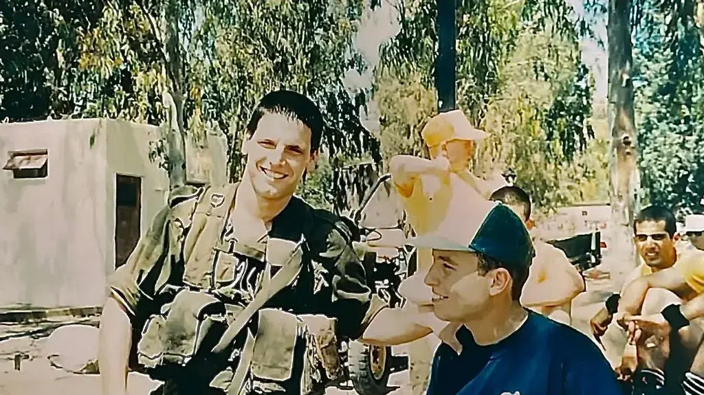 האלוף טולדנו (ימין) לצד נדב מילוא האלוף טולדנו (ימין) לצד נדב מילוא