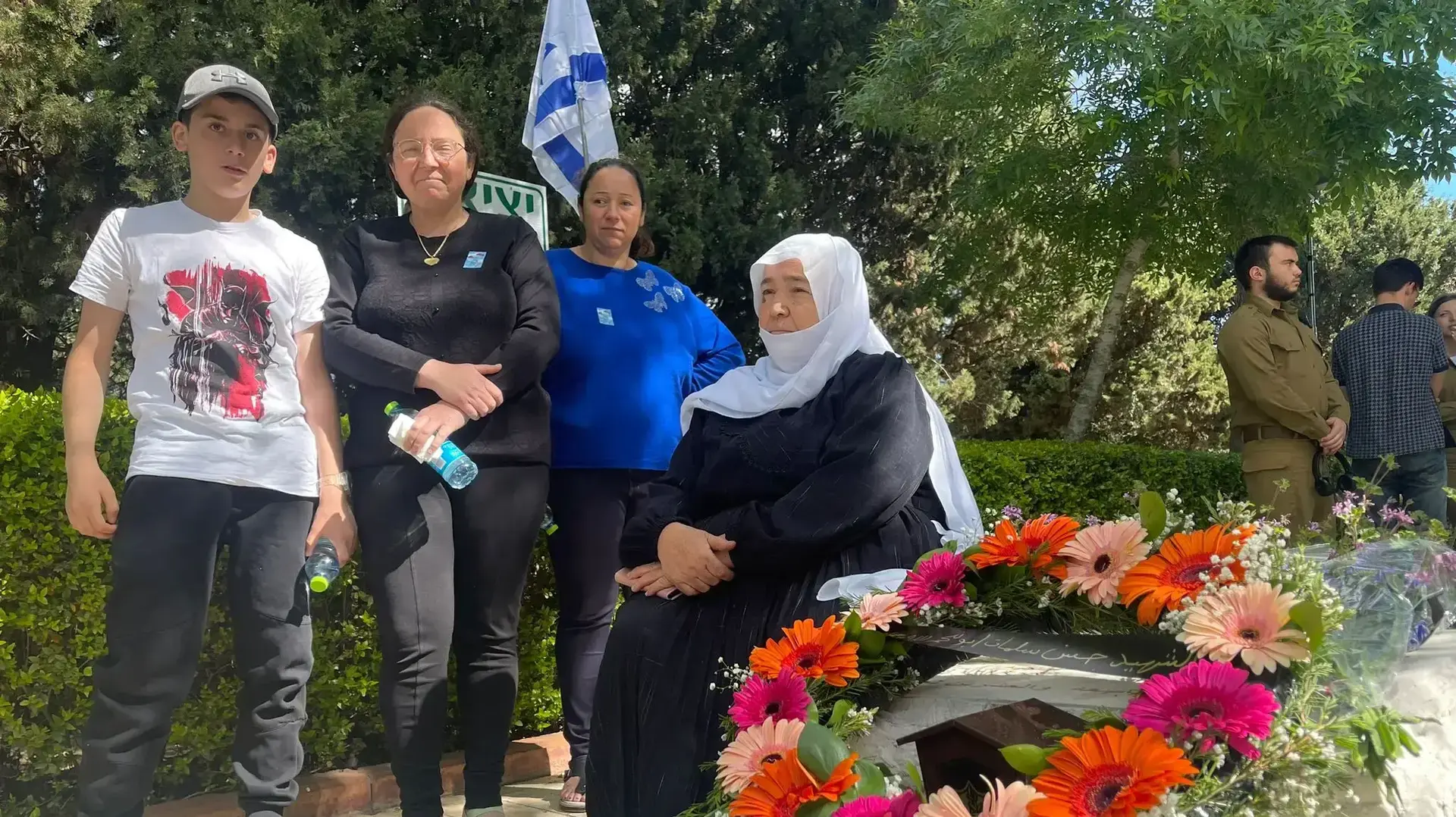יום הזיכרון לחללי מערכות ישראל ונפגעי פעולות האיבה. בית העלמין בעוספיא. 25 באפריל 2023 יום הזיכרון לחללי מערכות ישראל ונפגעי פעולות האיבה. בית העלמין בעוספיא. 25 באפריל 2023